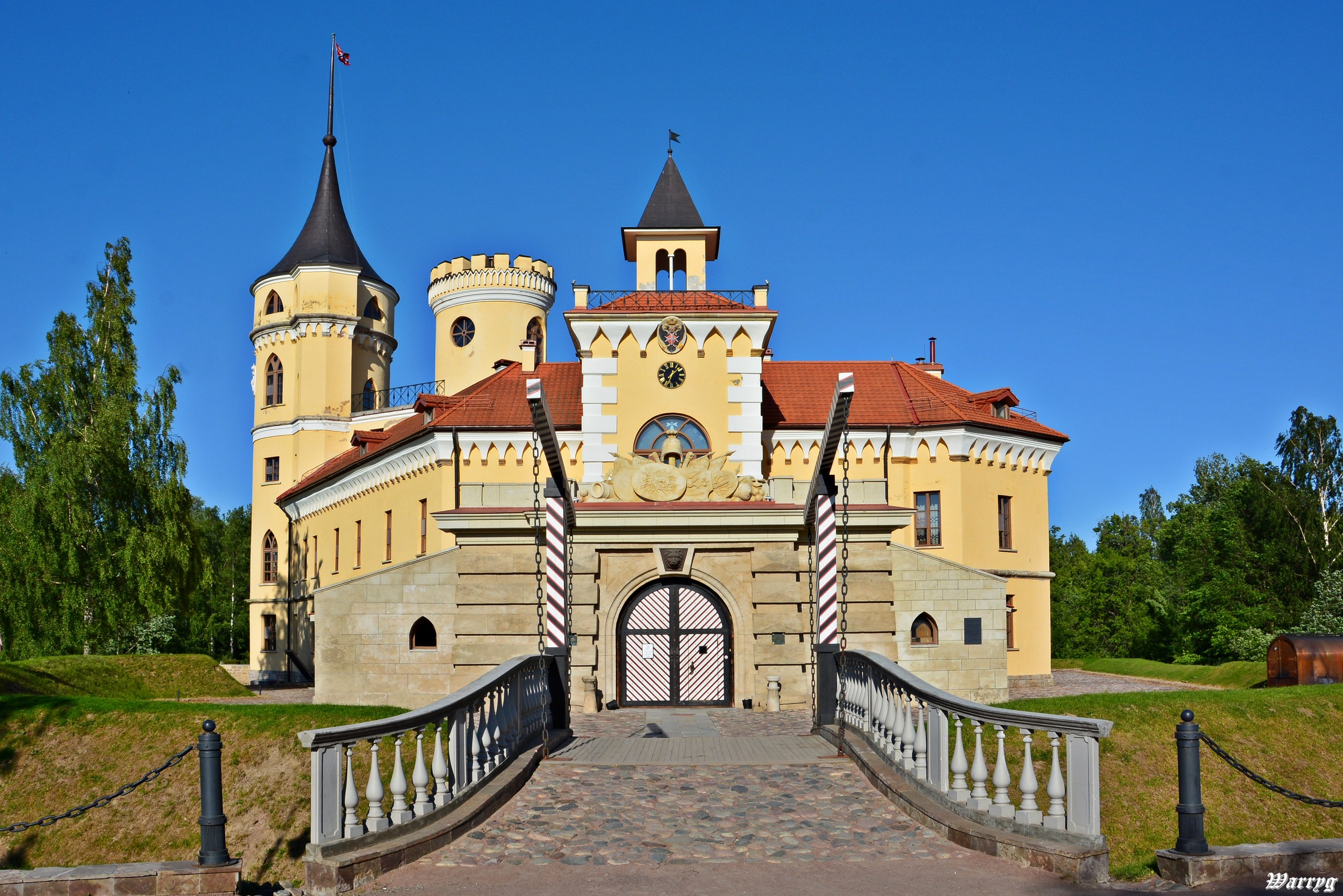 Павловские замки фото